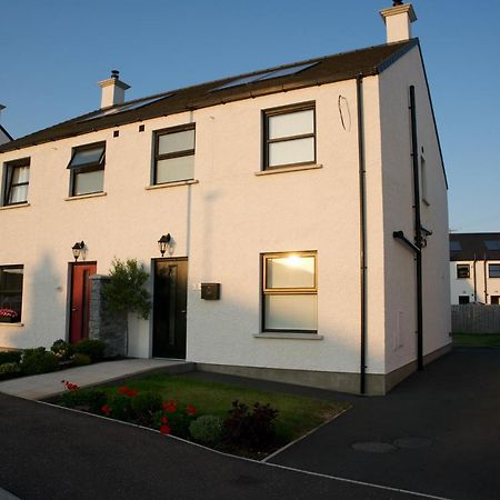 Modern 3 Bedroom Coastal Home Newry Luaran gambar