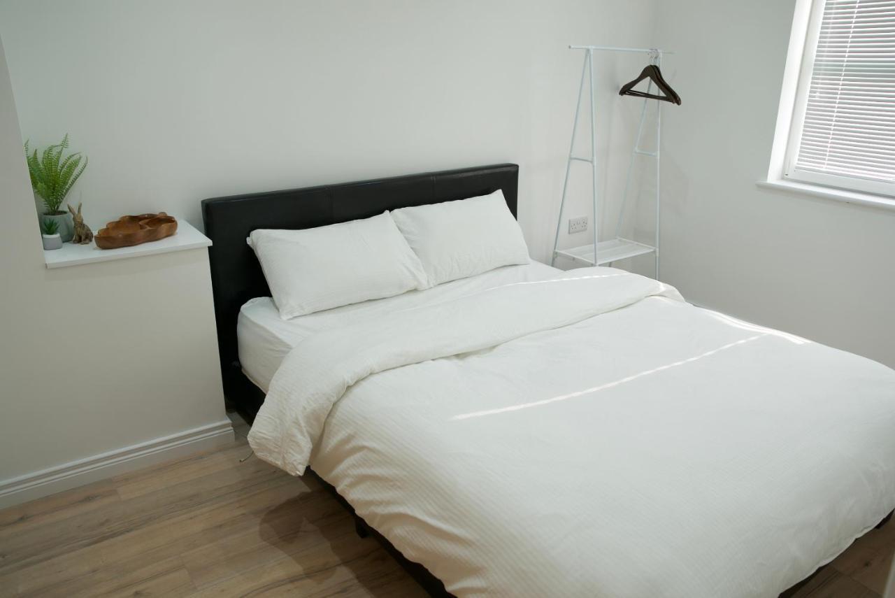 Modern 3 Bedroom Coastal Home Newry Luaran gambar